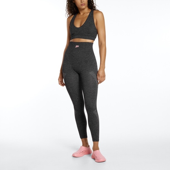 LAST CHANCE | Busy Bee Sports Bra - Picture 5 of 7